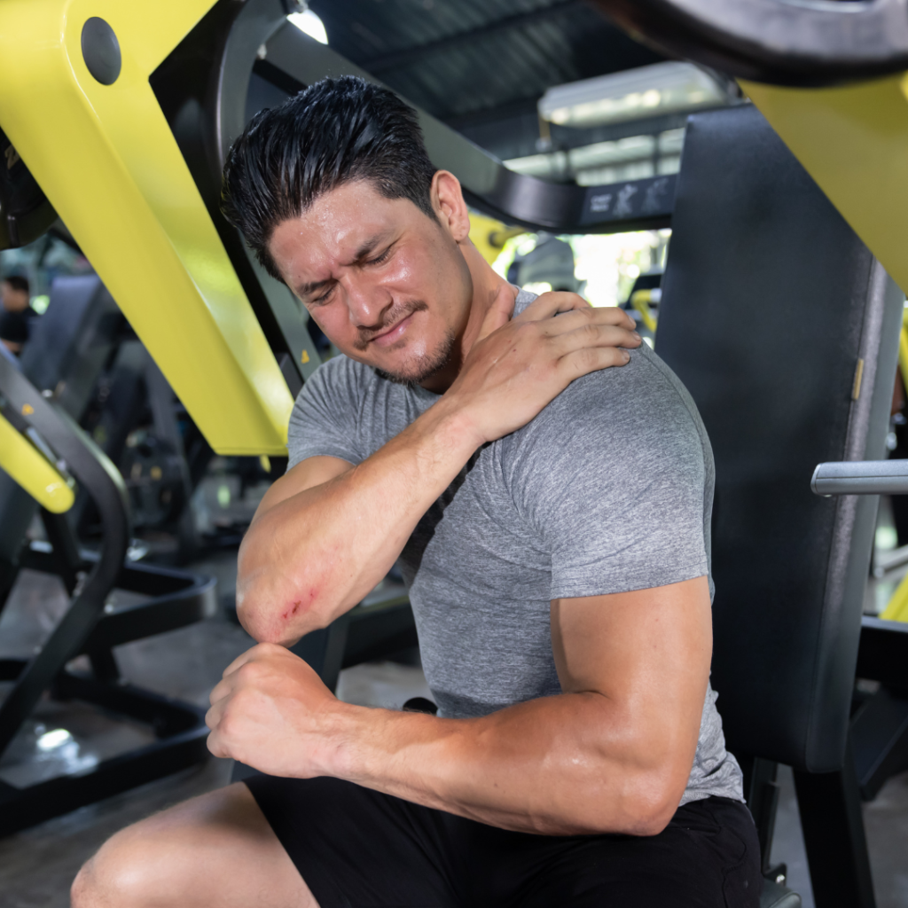βλαστοκύτταρα man in gym shoulder pain